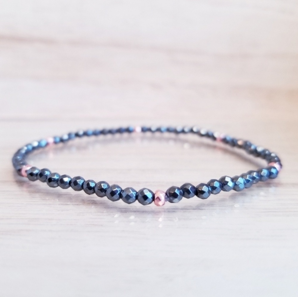 Rose Gold Hematite Faceted Bead Gemstone Bracelet - Picture 3 of 6